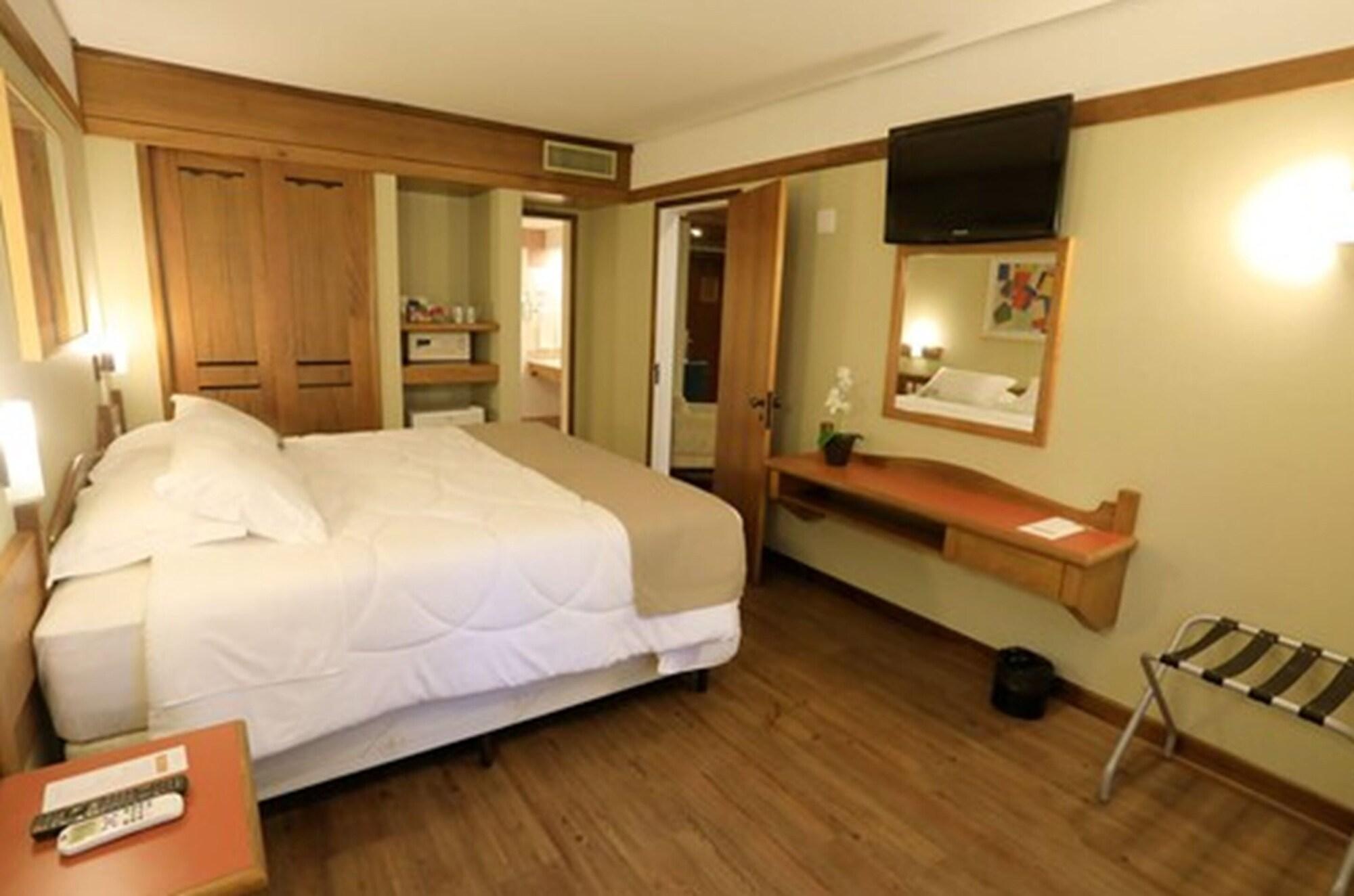Tri Hotel Canela Extérieur photo