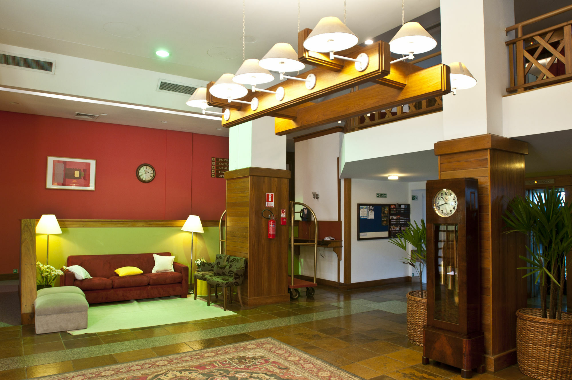 Tri Hotel Canela Extérieur photo