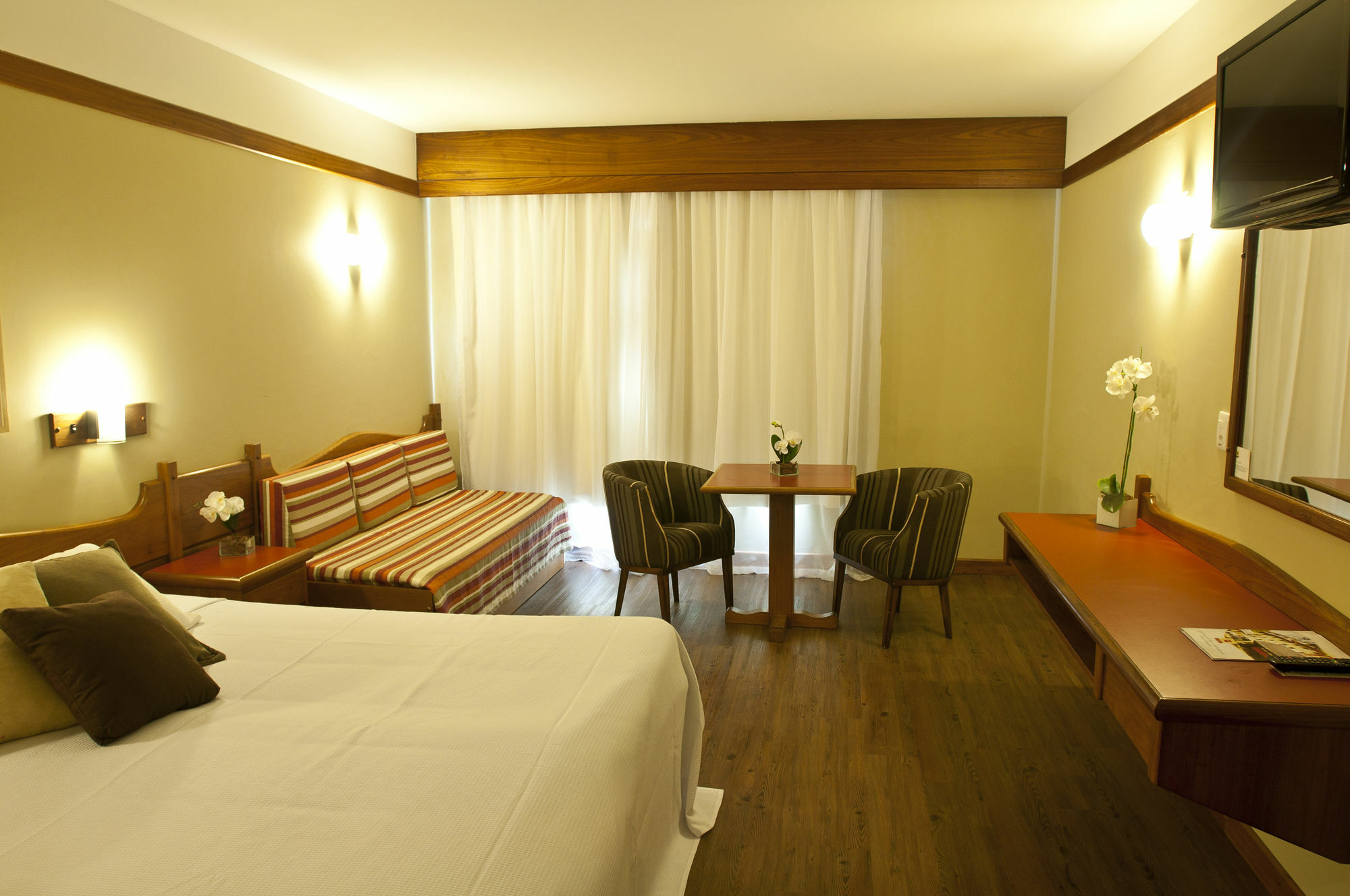 Tri Hotel Canela Extérieur photo